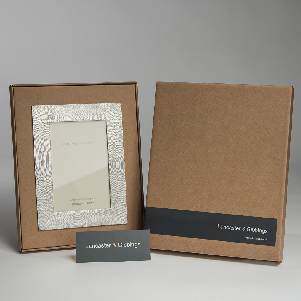 Contours Photo Frame