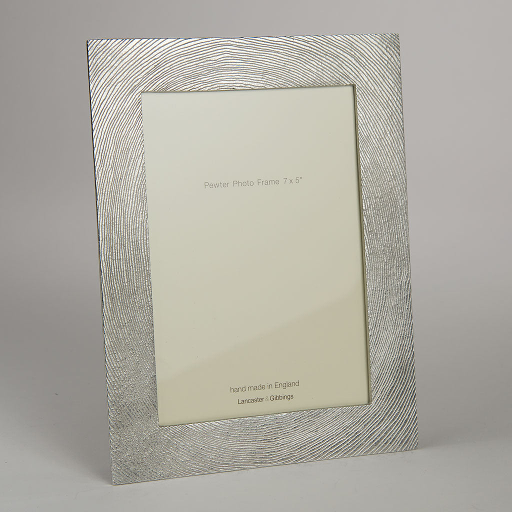 Contours Photo Frame