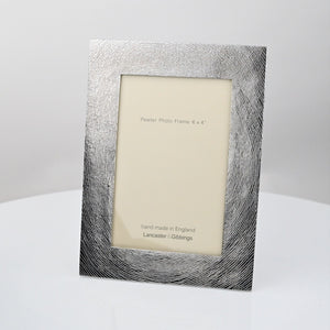 Contours Photo Frame
